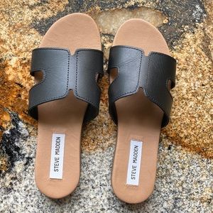 Steve Madden Hoku Slide Sandal, Leather Uppers